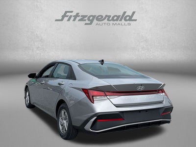 2025 Hyundai Elantra SE
