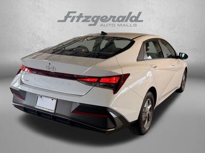 2026 Hyundai Elantra SE