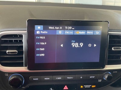 2026 Hyundai Venue SE