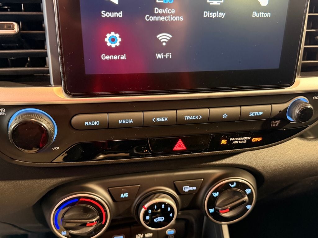2026 Hyundai Venue SE