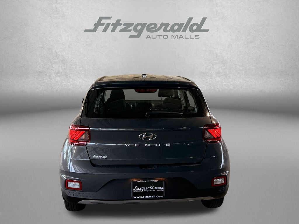2026 Hyundai Venue SE