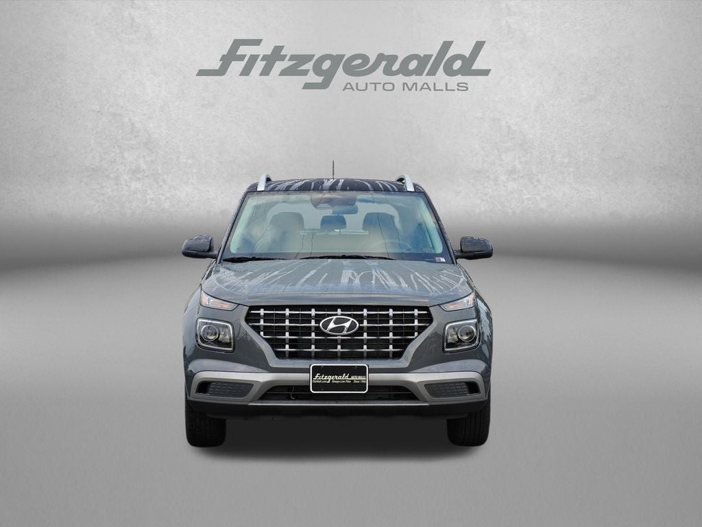 2026 Hyundai Venue SEL w/Two-Tone Roof