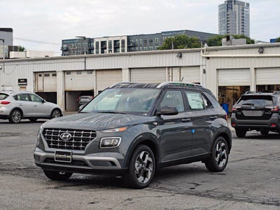 2026 Hyundai Venue SEL w/Two-Tone Roof