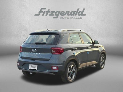 2026 Hyundai Venue SEL w/Two-Tone Roof
