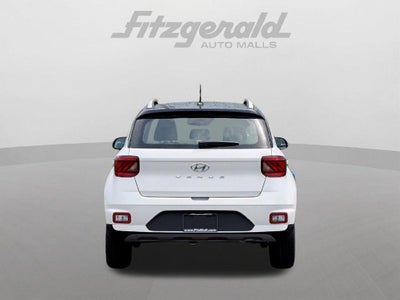 2026 Hyundai Venue SEL w/Two-Tone Roof