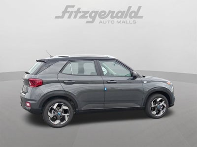 2026 Hyundai Venue SEL w/Two-Tone Roof