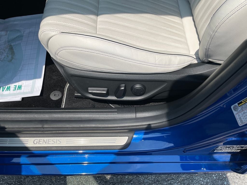 2025 Genesis G70 2.5T