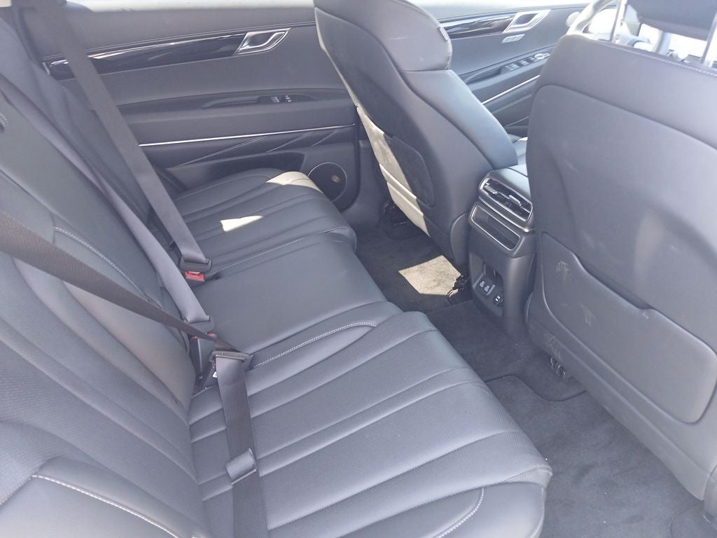 2025 Genesis GV80 2.5T