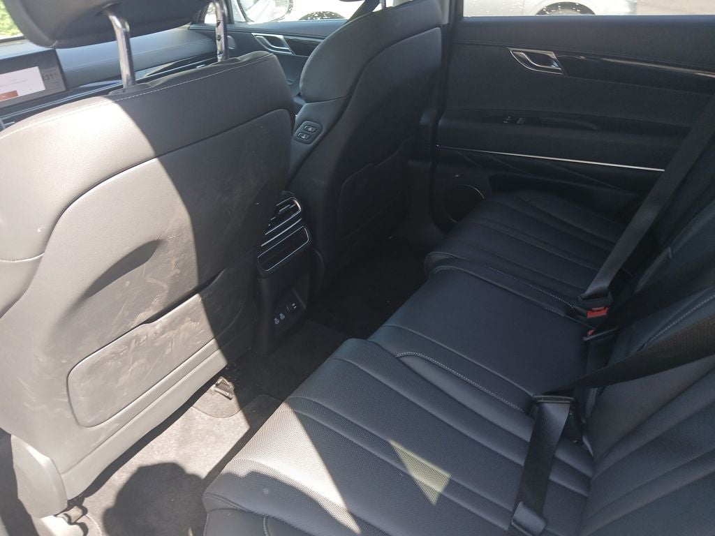 2025 Genesis GV80 2.5T