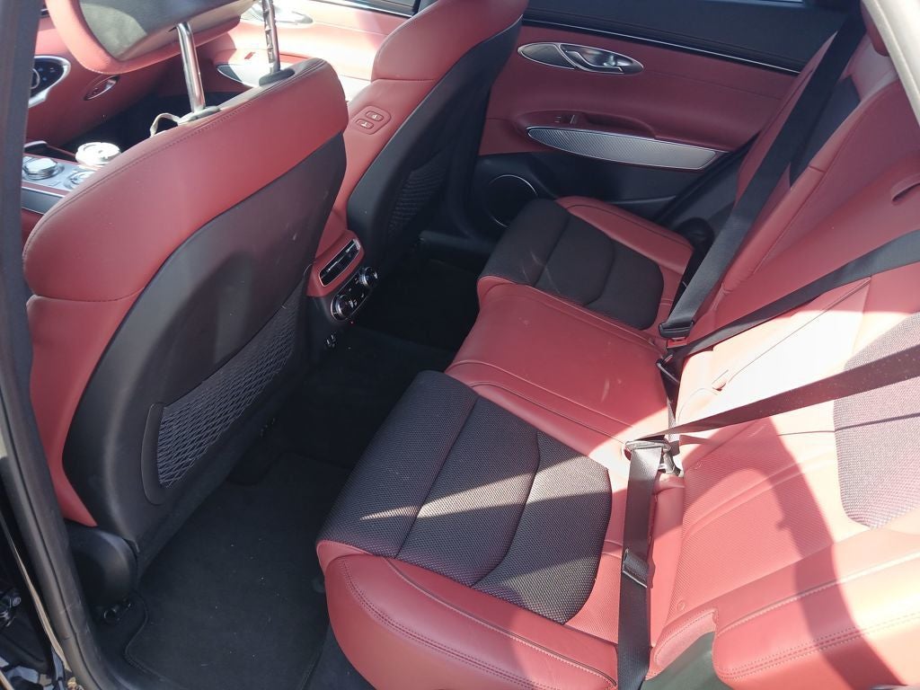 2023 Genesis GV70 2.5T