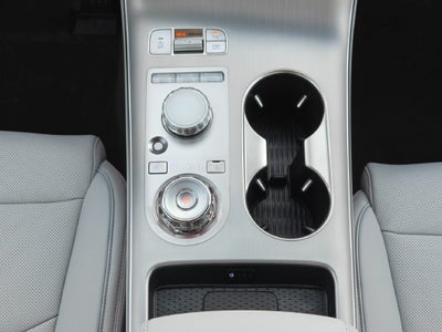 2027 Genesis GV70 2.5T Advanced