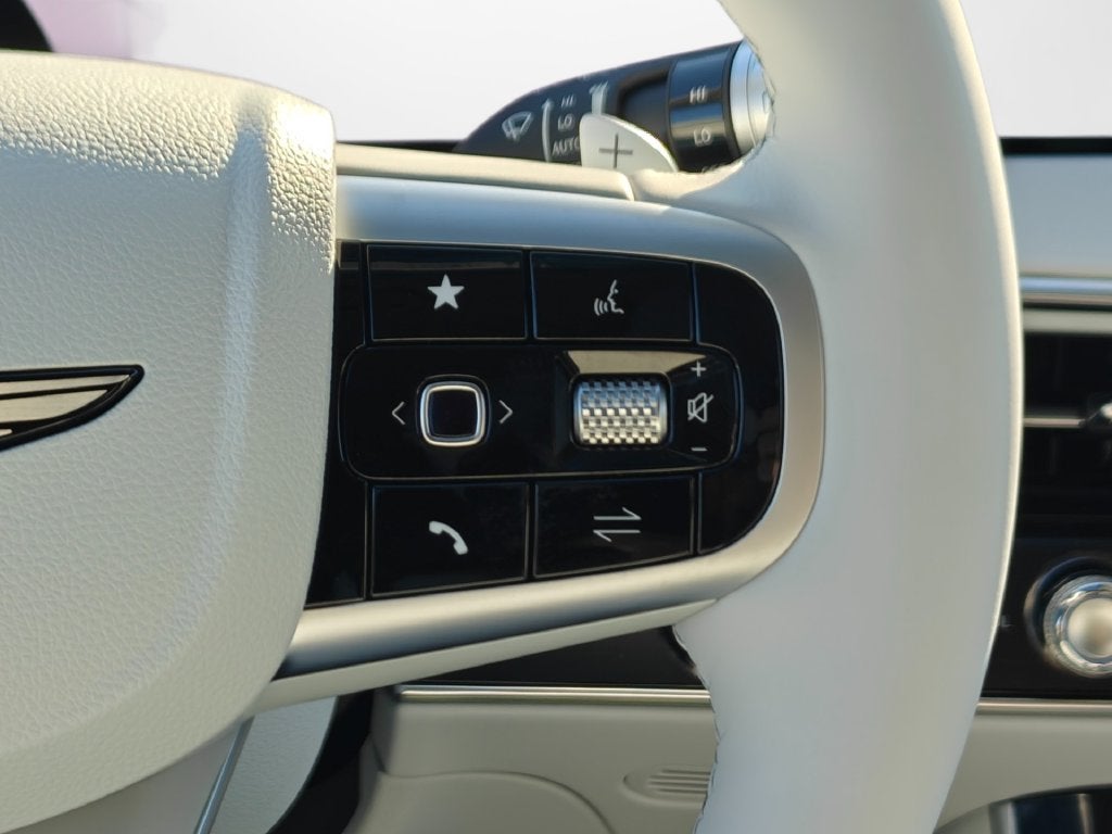 2027 Genesis GV70 2.5T Advanced