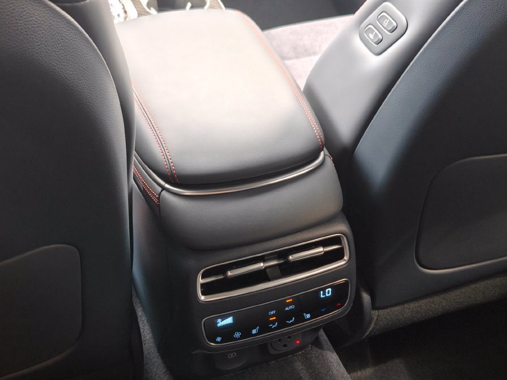 2027 Genesis GV70 3.5T Prestige Graphite