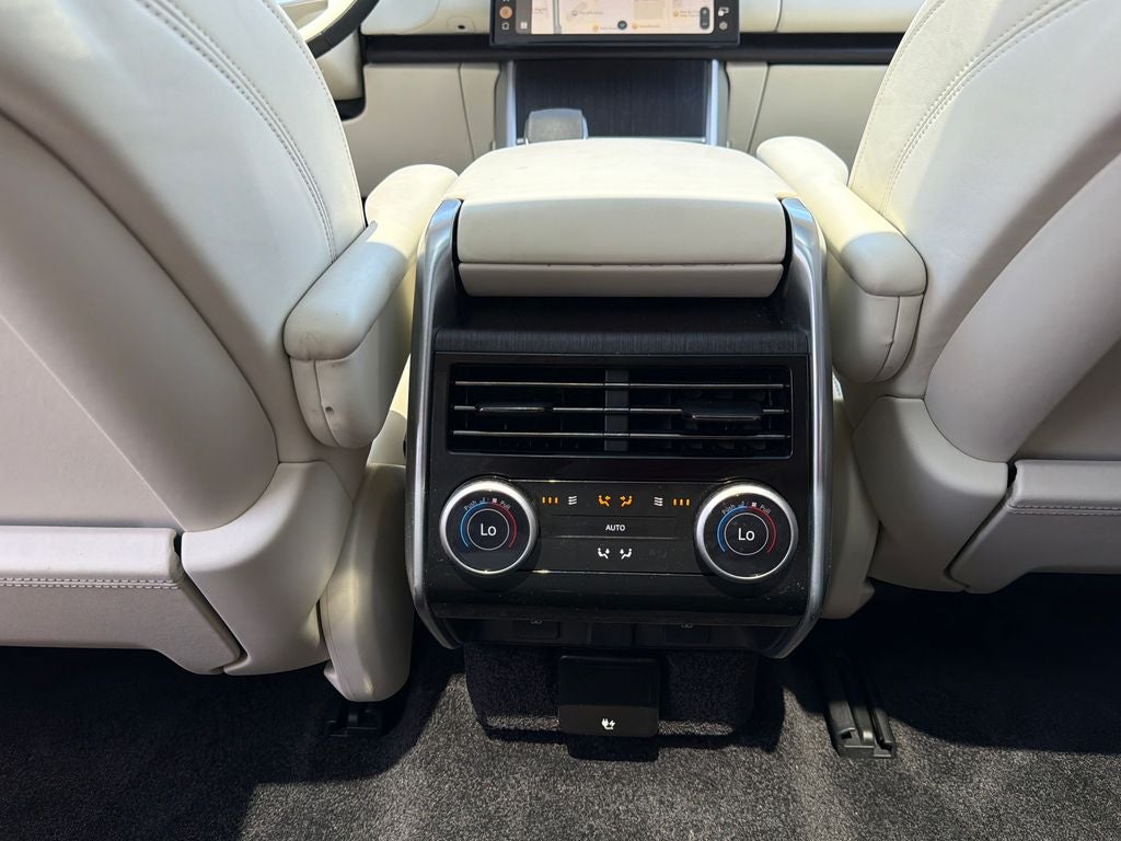 2024 Land Rover Range Rover SE LWB