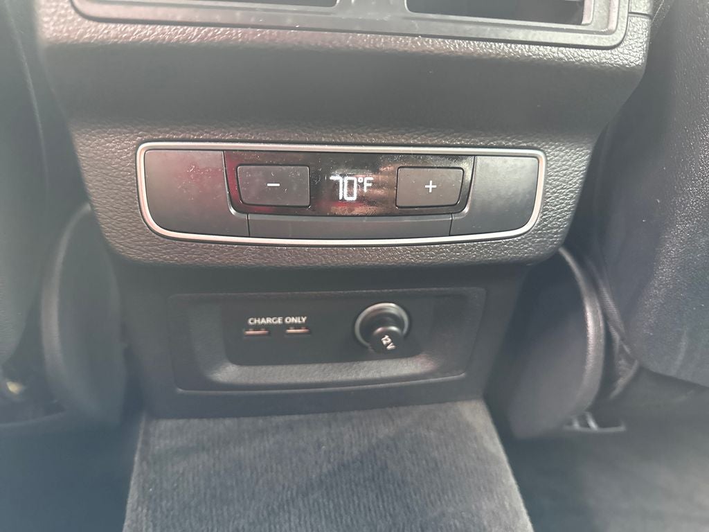 2022 Audi Q5 45 S line Premium quattro