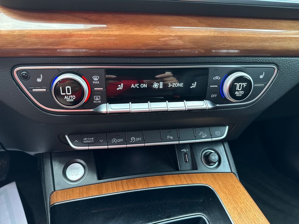 2022 Audi Q5 45 S line Premium quattro
