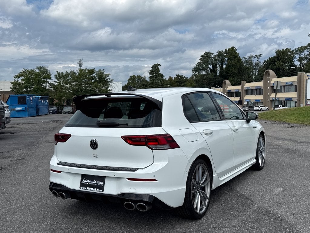 2024 Volkswagen Golf R 2.0T