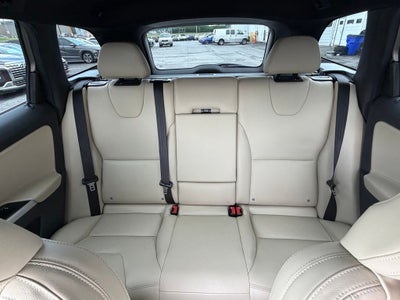 2016 Volvo XC60 T5 Platinum
