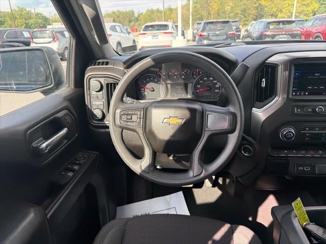 2023 Chevrolet Silverado Custom