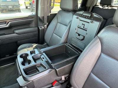 2025 GMC Sierra SLT