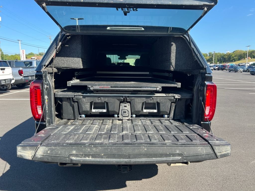 2023 GMC Sierra AT4