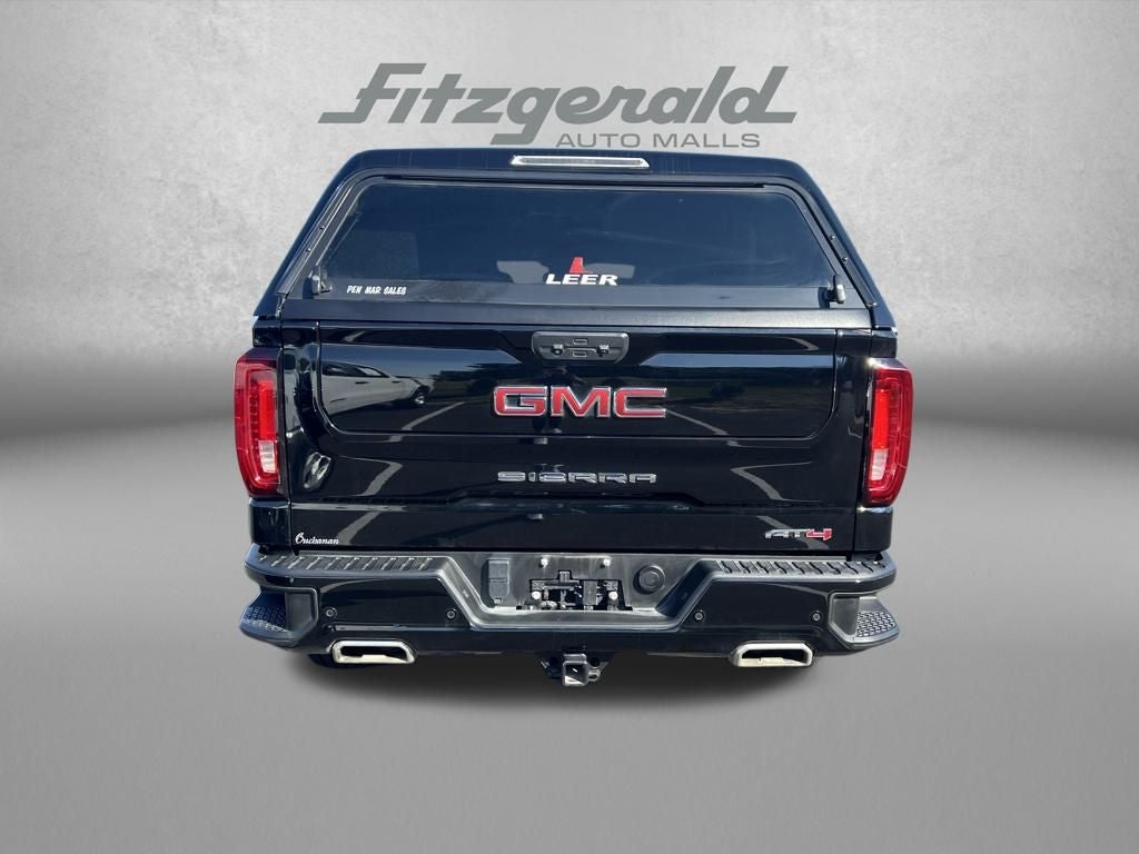 2023 GMC Sierra AT4