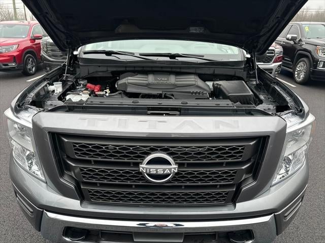 2024 Nissan Titan SV
