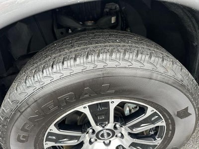 2024 Nissan Titan SV