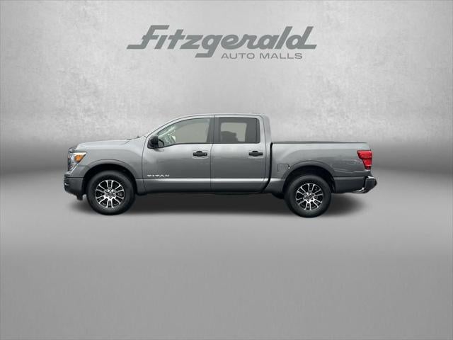 2024 Nissan Titan SV