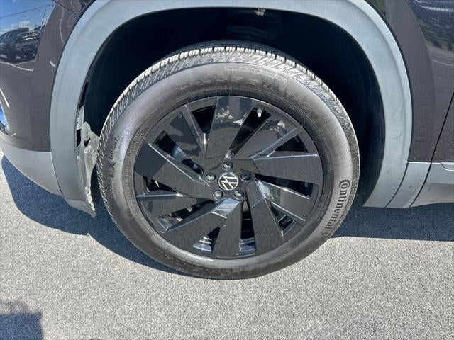 2024 Volkswagen Atlas Cross Sport 2.0T SE w/Technology