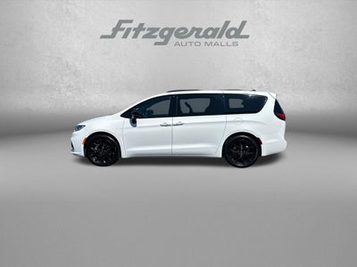 2025 Chrysler Pacifica Limited