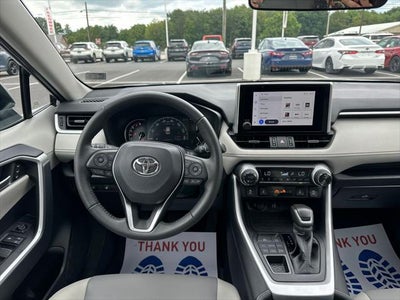 2025 Toyota RAV4 XLE Premium