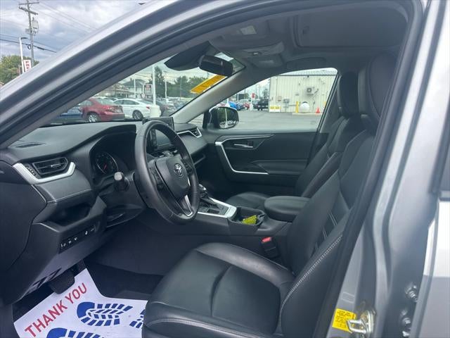2020 Toyota RAV4 XLE Premium