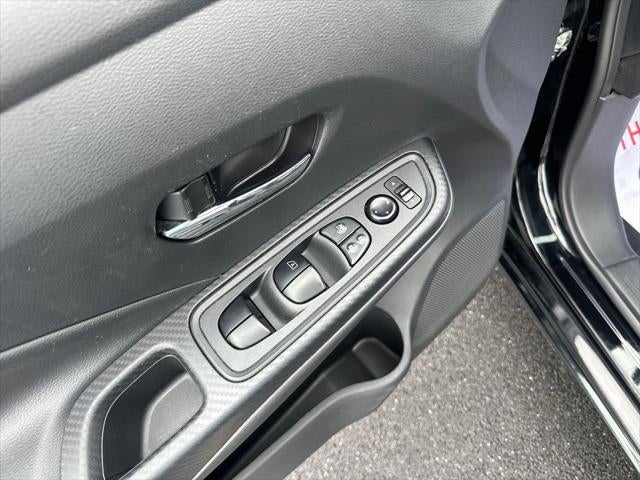 2023 Nissan Versa 1.6 SV