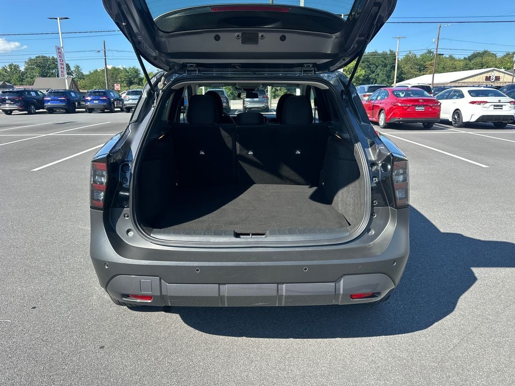 2025 Nissan Kicks MPV SV