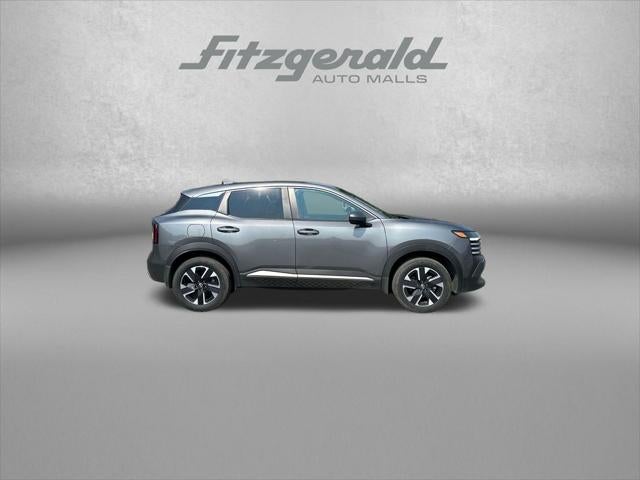 2025 Nissan Kicks MPV SV