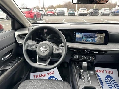 2025 Nissan Kicks MPV SV