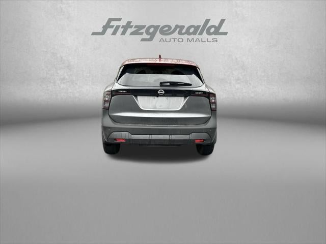 2025 Nissan Kicks MPV SV