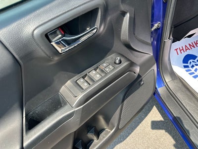 2022 Toyota Tacoma TRD Off-Road V6