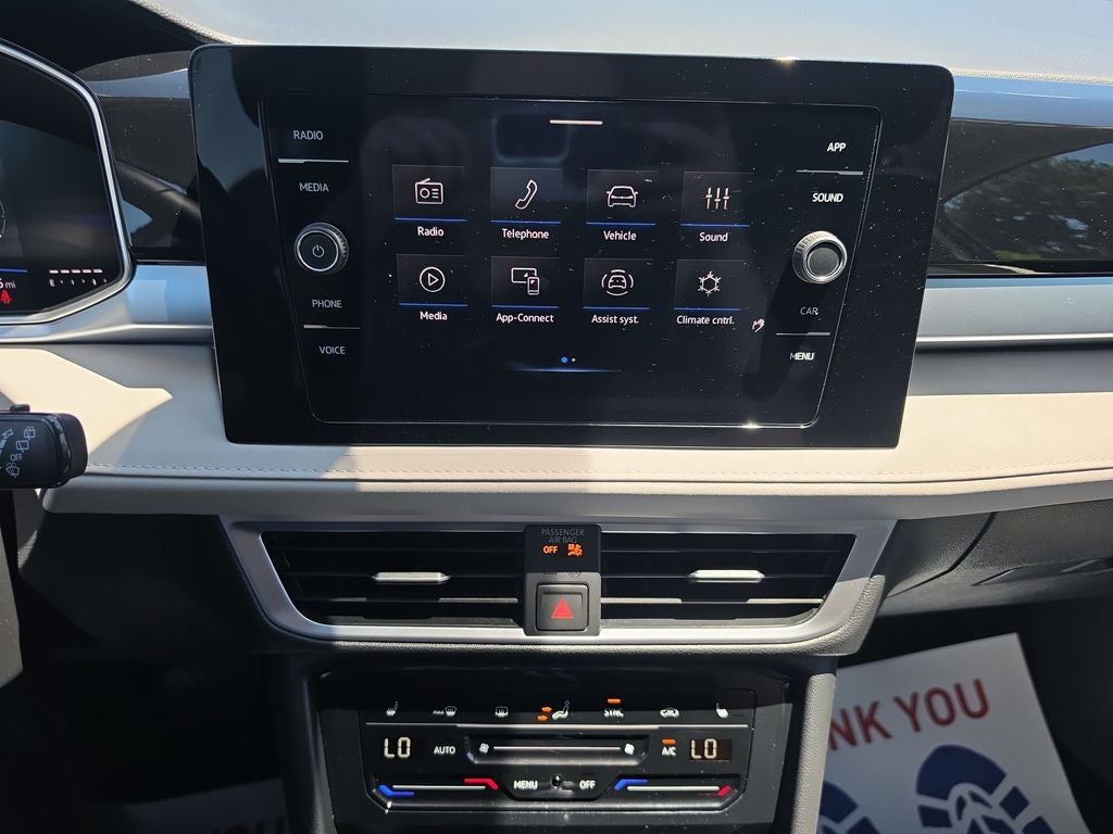 2025 Volkswagen Taos 1.5T SE