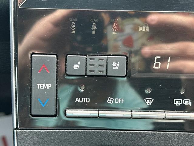 2019 Toyota Avalon Touring