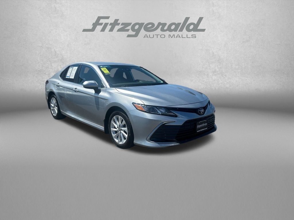 2023 Toyota CAMRY LE