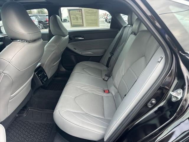 2020 Toyota AVALON HYBRID Limited