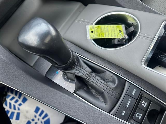 2020 Toyota AVALON HYBRID Limited