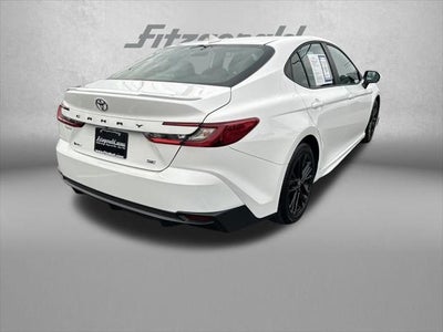 2025 Toyota CAMRY SE