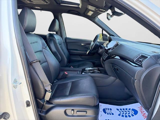 2021 Honda Pilot Black Edition