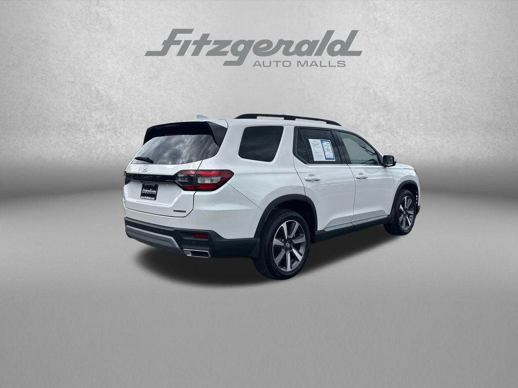 2025 Honda Pilot Touring