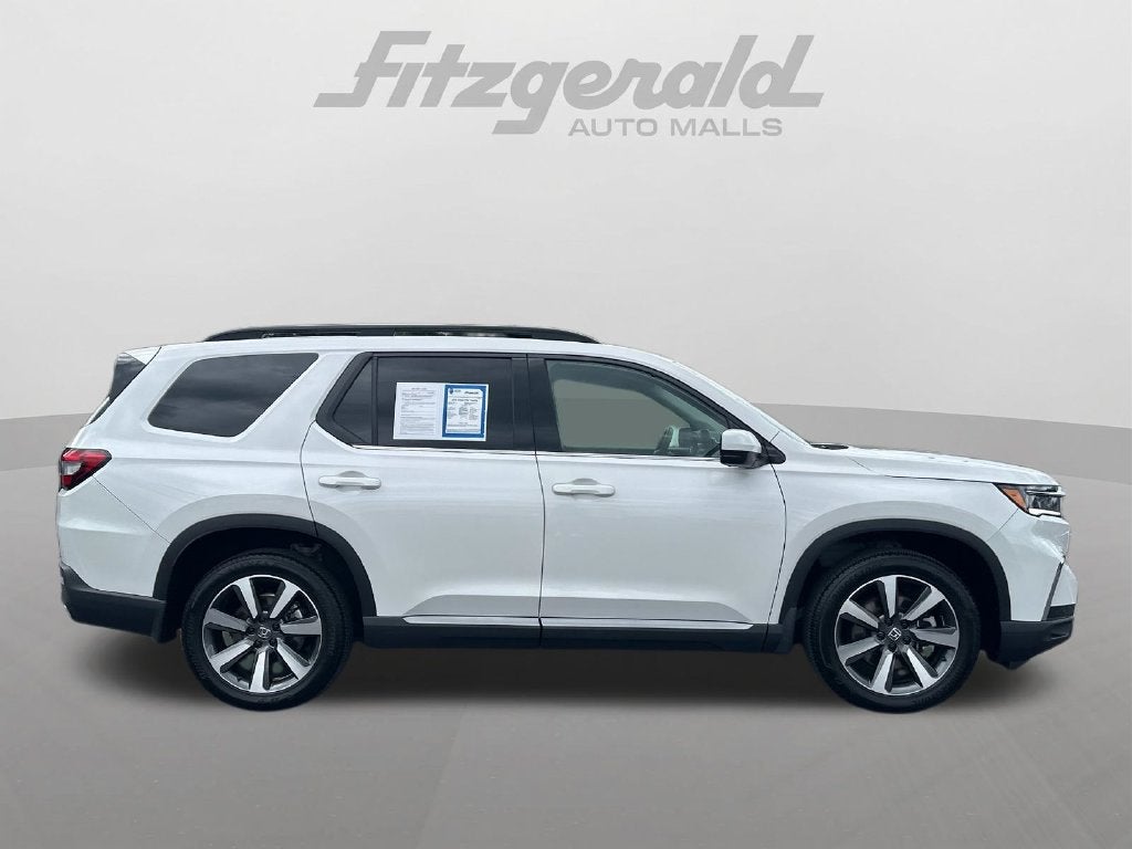 2025 Honda Pilot Touring