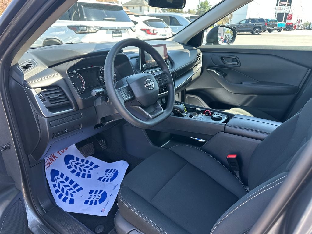 2025 Nissan Rogue S