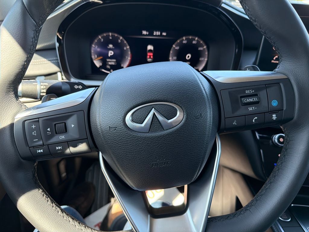 2023 INFINITI QX60 LUXE